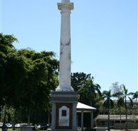 World War I Memorial Cenotaph and Jubilee Park - Accommodation Redcliffe