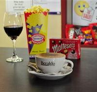 Mansfield Armchair Cinema - Accommodation Redcliffe