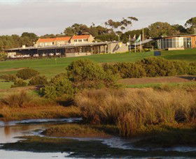 Torquay Golf Club - Accommodation Redcliffe 0