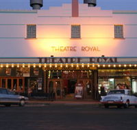 Theatre Royal - Accommodation Redcliffe