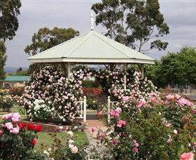 Morwell Centenary Rose Garden - Accommodation Redcliffe 0