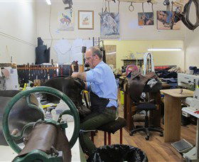 Lindsay Miller Saddlery And Harness - Accommodation Redcliffe 0