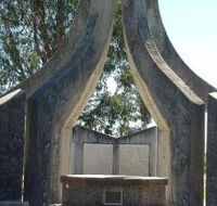 Inverell and District Bicentennial Memorial - Accommodation Redcliffe