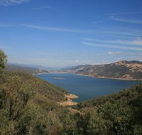 Burrinjuck Dam - Accommodation Redcliffe