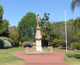 Greenmount War Memorial - Accommodation Redcliffe 0