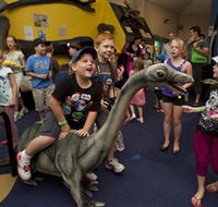 National Dinosaur Museum - Accommodation Redcliffe