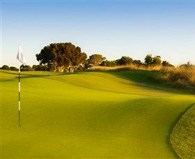 Bonnie Doon Golf Course - Accommodation Redcliffe 0