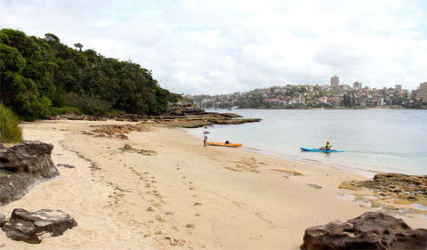 Reef Beach - Accommodation Redcliffe 1