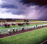 Hawkesbury Race Club - Accommodation Redcliffe