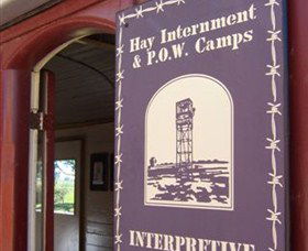 DUNERA  MUSEUM - Hay Internment And Prisoner Of War Camps Interpretive Centre - Accommodation Redcliffe 1