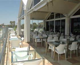 Moama Sports Club - Accommodation Redcliffe 2