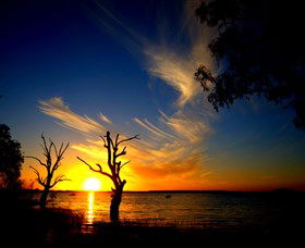 Lake Cowal - Accommodation Redcliffe 0