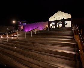 Ulumbarra Theatre - Accommodation Redcliffe 2