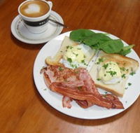 Breretons Bakery and Coffee Lounge - Accommodation Redcliffe
