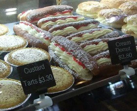 Strathy Hot Bread - Accommodation Redcliffe 1