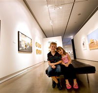 Western Plains Cultural Centre - Accommodation Redcliffe