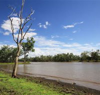 Lake Victoria - Accommodation Redcliffe