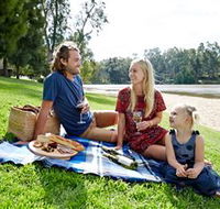 Wagga Beach - Accommodation Redcliffe