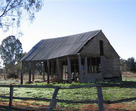 Cobb And Co Stables Morven - Accommodation Redcliffe 0