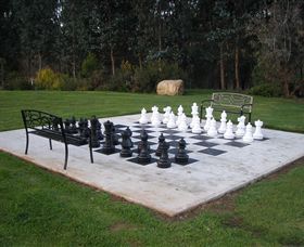 Brookfield Maze - Accommodation Redcliffe 4