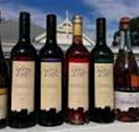 Camyr Allyn Winery - Accommodation Redcliffe