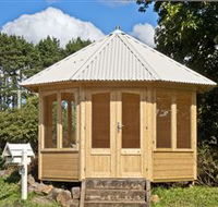 The Village Woodworks - Accommodation Redcliffe