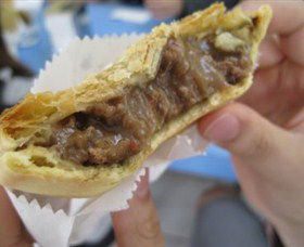 Robertson Pie Shop - Accommodation Redcliffe 2