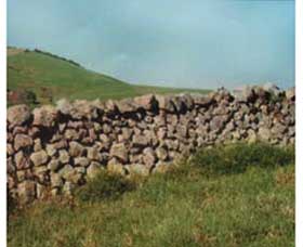 Historic Dry Stone Walls - Accommodation Redcliffe 0