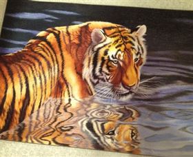 Silk Art Gallery - Accommodation Redcliffe 3