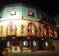 Draculas Cabaret Restaurant - Accommodation Redcliffe
