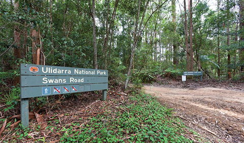 End Peak Walking Track - Accommodation Redcliffe 1