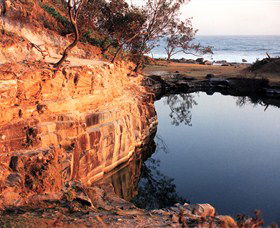 Angourie Blue Pool - Accommodation Redcliffe 0