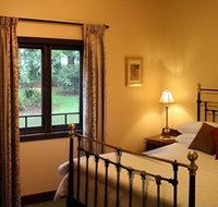 MossGrove Bed and Breakfast