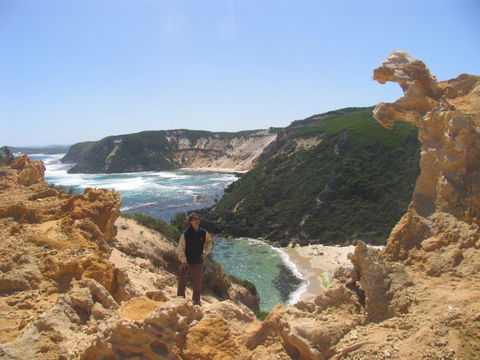 Out Of Sight Tours - Accommodation Redcliffe 5