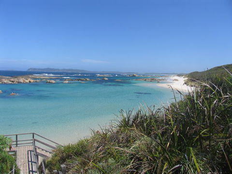 Out Of Sight Tours - Accommodation Redcliffe 27