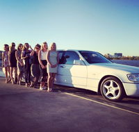 Valley Limousines - Accommodation Redcliffe