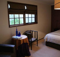 Yallambee Bed and Breakfast - Accommodation Redcliffe