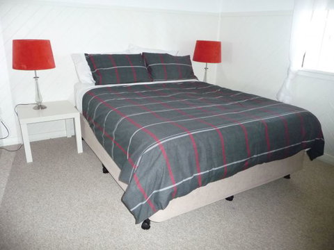 Baeside - Accommodation Redcliffe 0