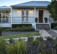 The Summer House - Accommodation Redcliffe