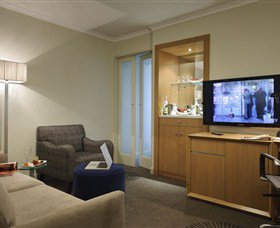 Holiday Inn Parramatta - Accommodation Redcliffe 2