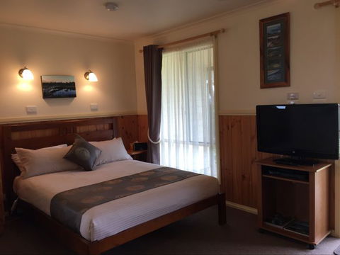 Promhills Cabins - Accommodation Redcliffe 6