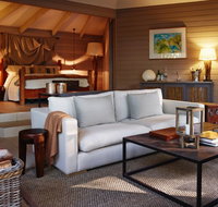 Pretty Beach House - Accommodation Redcliffe