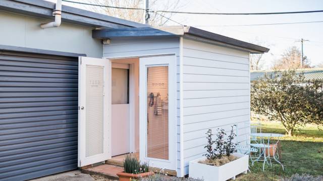 Watson ACT Accommodation Redcliffe