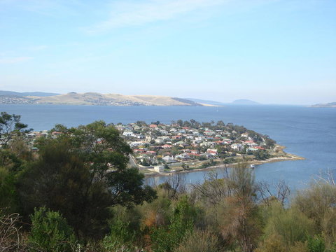 Hobart Half-Day Sightseeing Coach Tram Tour - Accommodation Redcliffe 15
