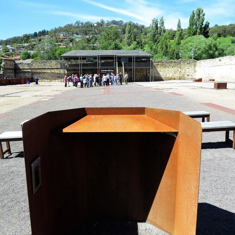 Hobart Half-Day Sightseeing Coach Tram Tour - Accommodation Redcliffe 8
