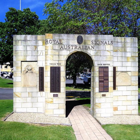 Hobart Half-Day Sightseeing Coach Tram Tour - Accommodation Redcliffe 11