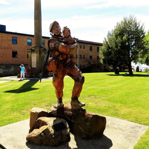 Hobart Half-Day Sightseeing Coach Tram Tour - Accommodation Redcliffe 10