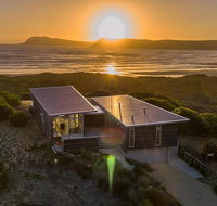 Bruny Island 3-Day Guided Walk with Wine and Cheese Tasting - Accommodation Redcliffe