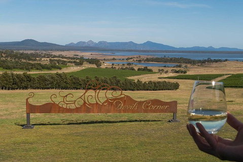 East Coast Splendour Gourmet Food Tour - Accommodation Redcliffe 0