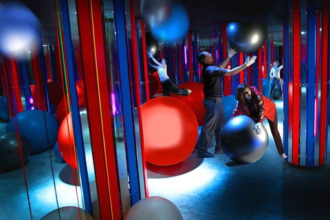 Infinity Attraction In Queensland Admission Ticket - Accommodation Redcliffe 3